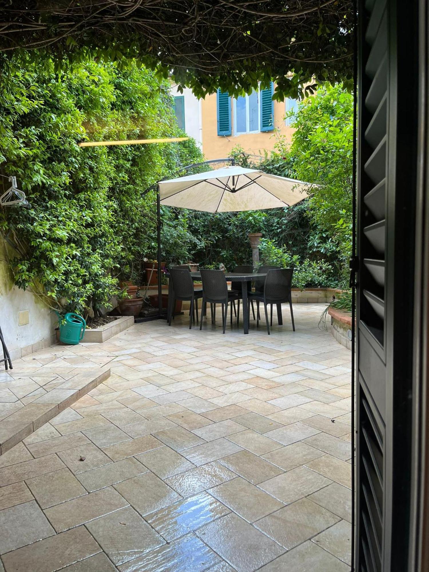 Exquisite 2Br Apartment Nearby Borgo San Frediano Firenze Eksteriør billede